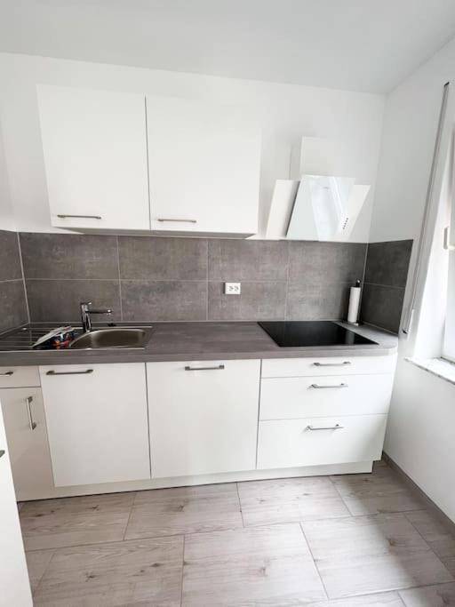 Neu Sanierte Einzimmerwohnung * Bad Nauheim